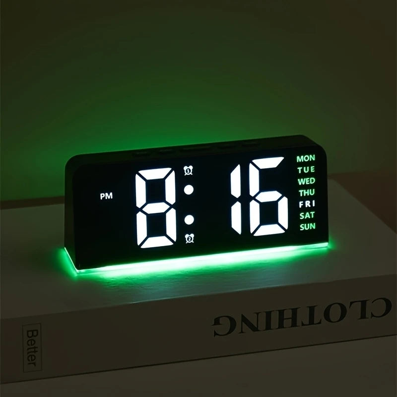 Veluno LED Nachtlicht-Wecker – Digitaluhr mit Ambient-Licht & Snooze